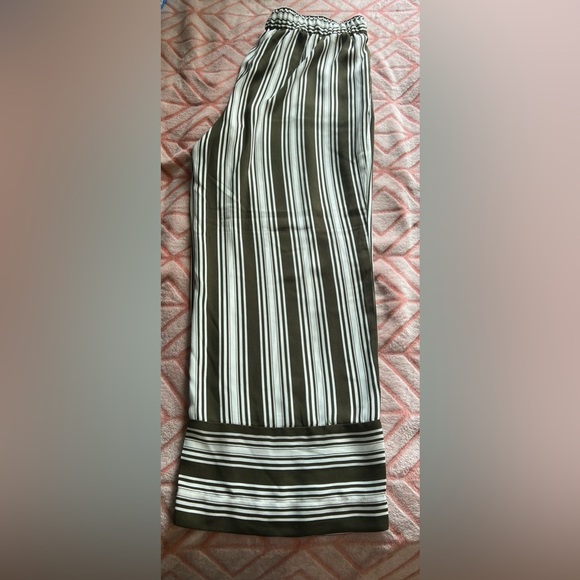 #242 Loft green and white striped pants - Picture 4 of 9